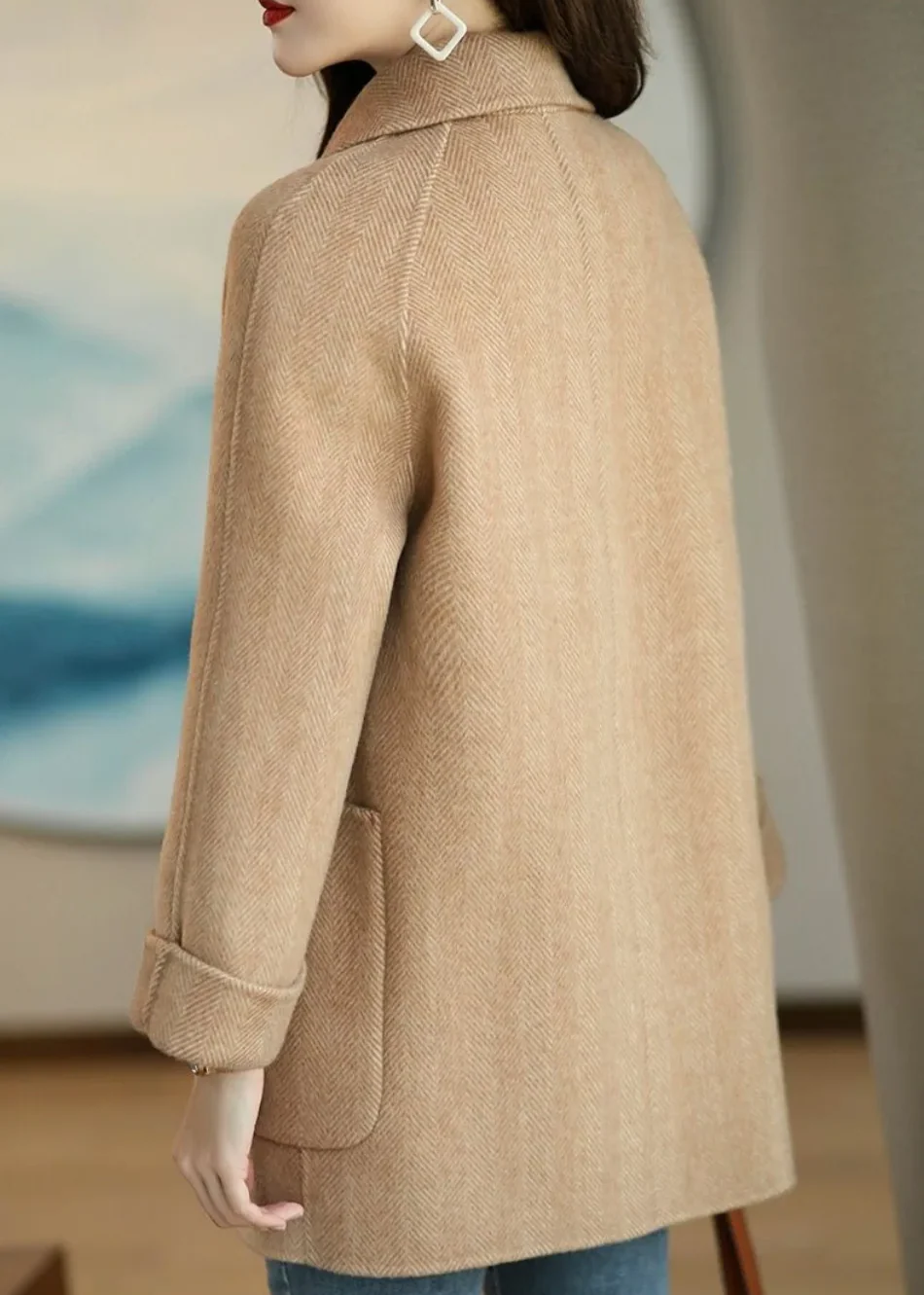 Amara Époque Trench Coat - Image 2
