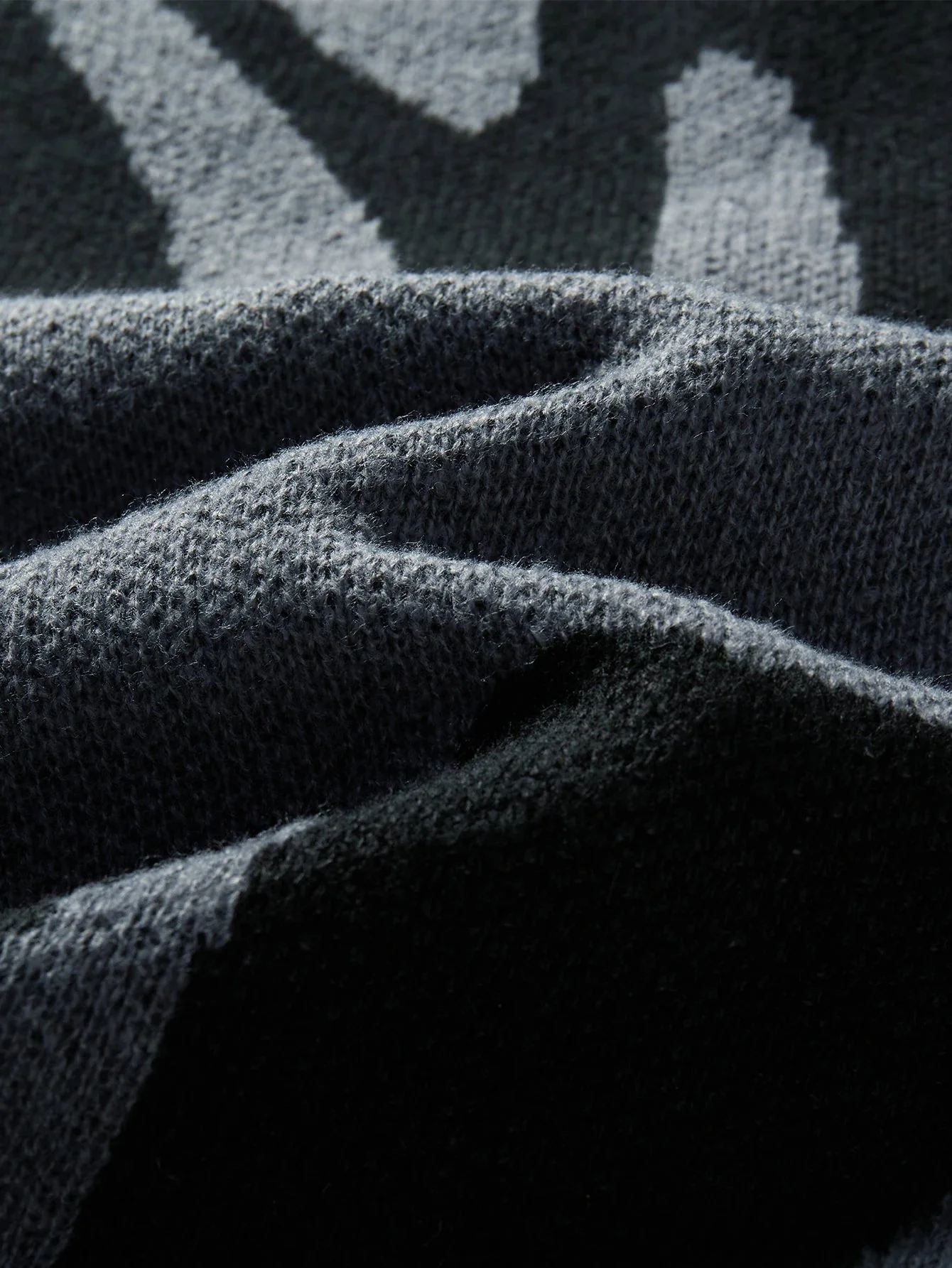Avant Thread Knit Sweater - Image 2