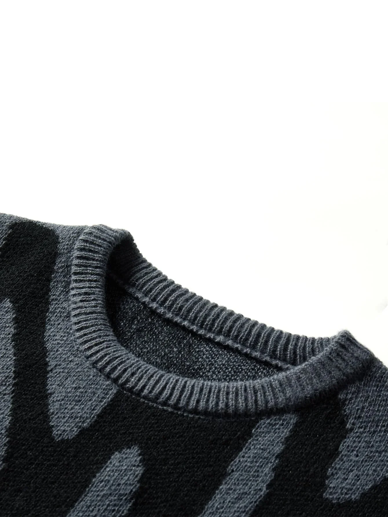 Avant Thread Knit Sweater - Image 3