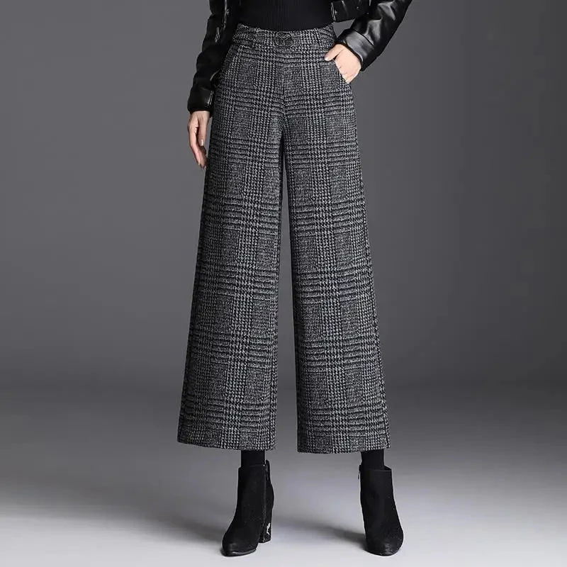 Belgravia Plaid Wide-Leg Trouser - Image 7